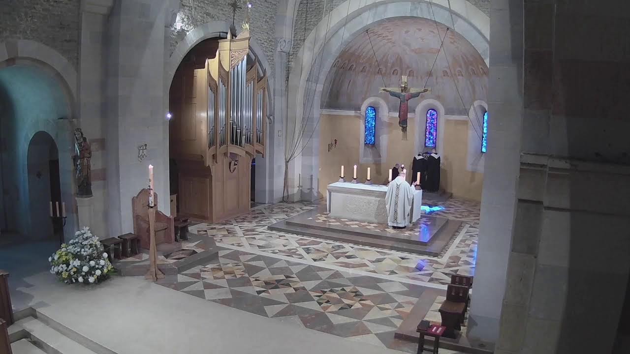 Messe du 1er dimanche après Pâques à l'Abbaye Sainte-Madeleine du Barroux